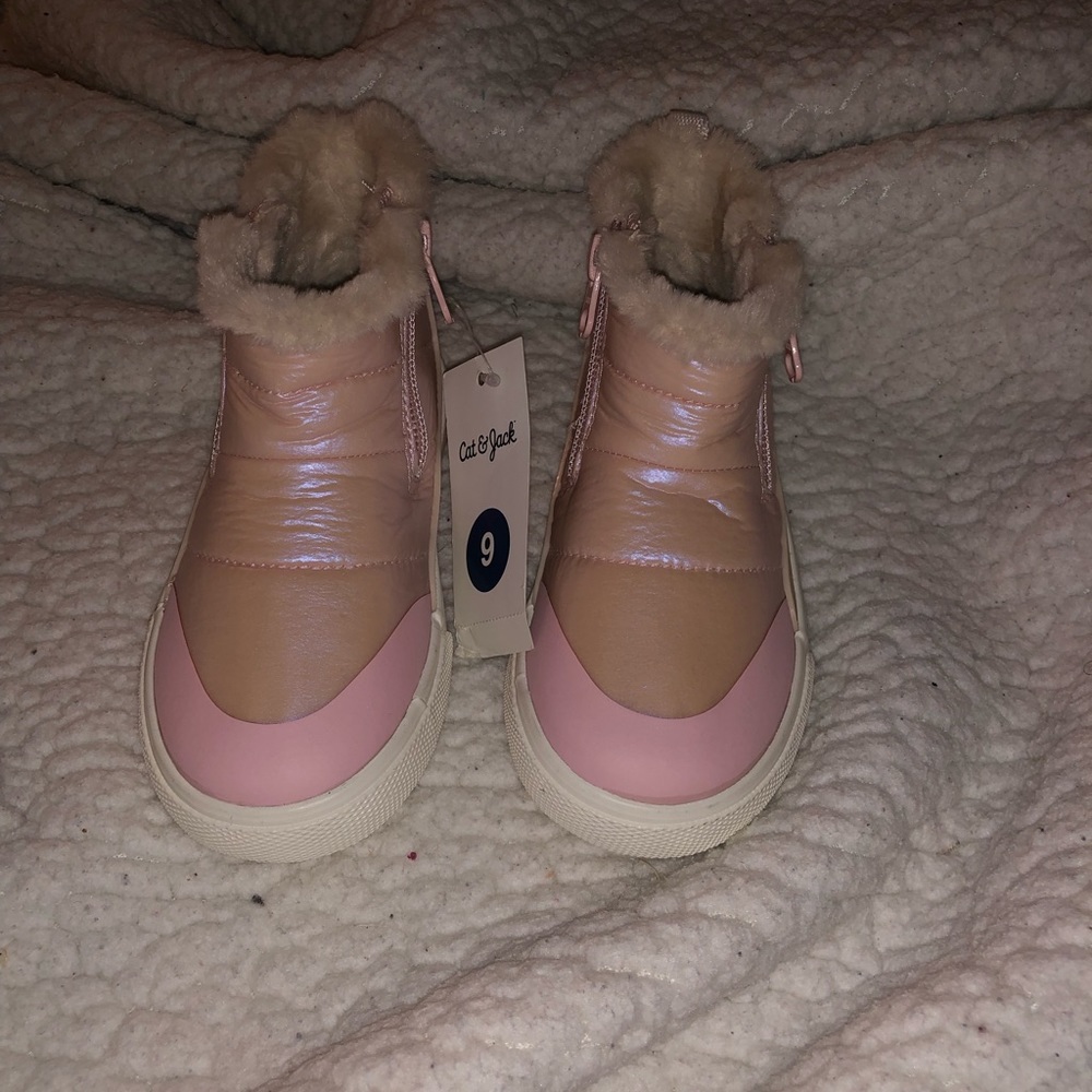 Cat & Jack pink Two-toned boots